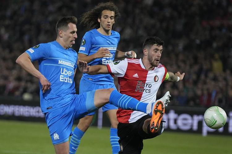 备受期待 备受期待