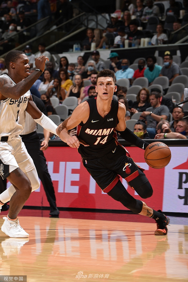 展方向与市 展方向与市