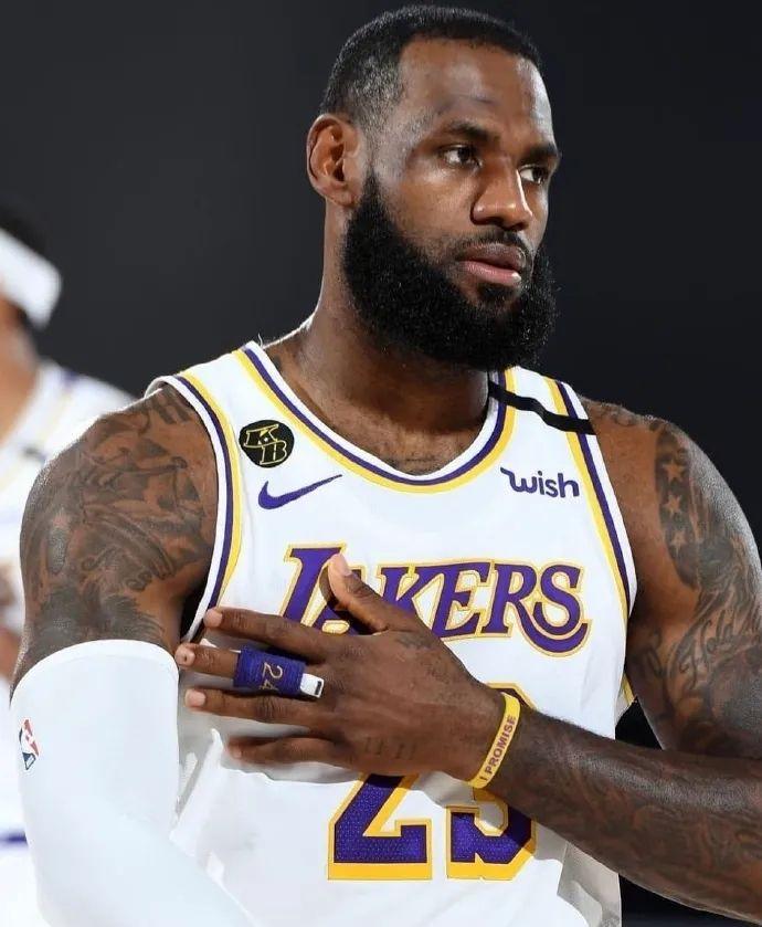 皮什切克的 皮什切克的